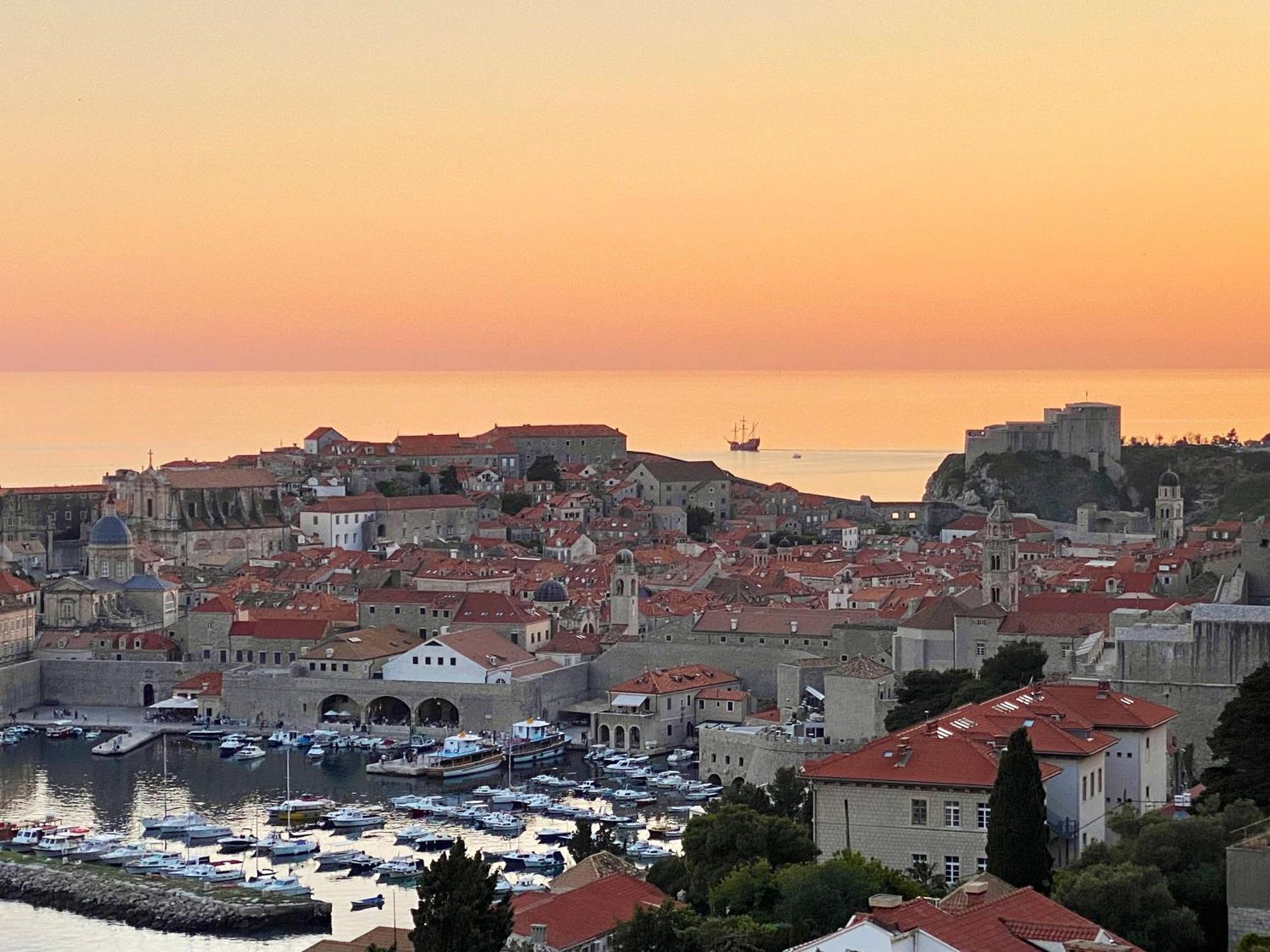 Two-Bedroom Apartment "Belvedere Dubrovnik" - Old Town And Sea Views 외부 사진